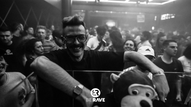 Pictures Be Rave presents TechnoV